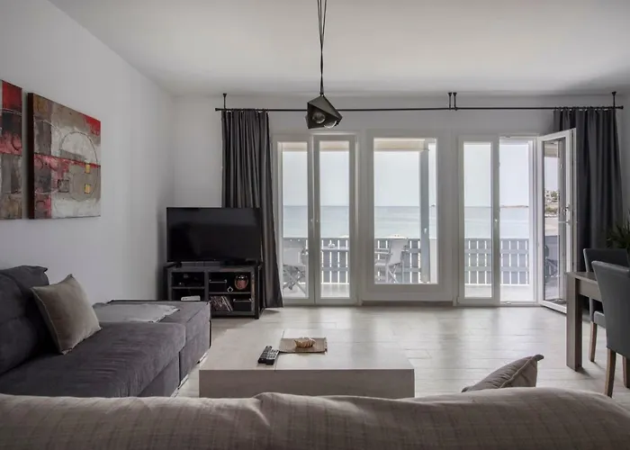 Lejlighed Parikias Seaside House