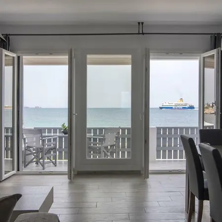 Parikias Seaside House Apartmán *